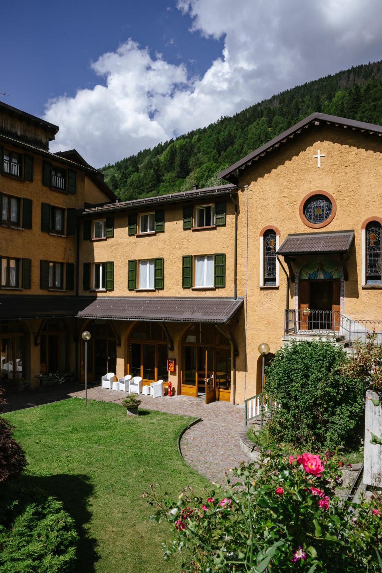 Villa Luzzago Ponte Di Legno Esterno foto